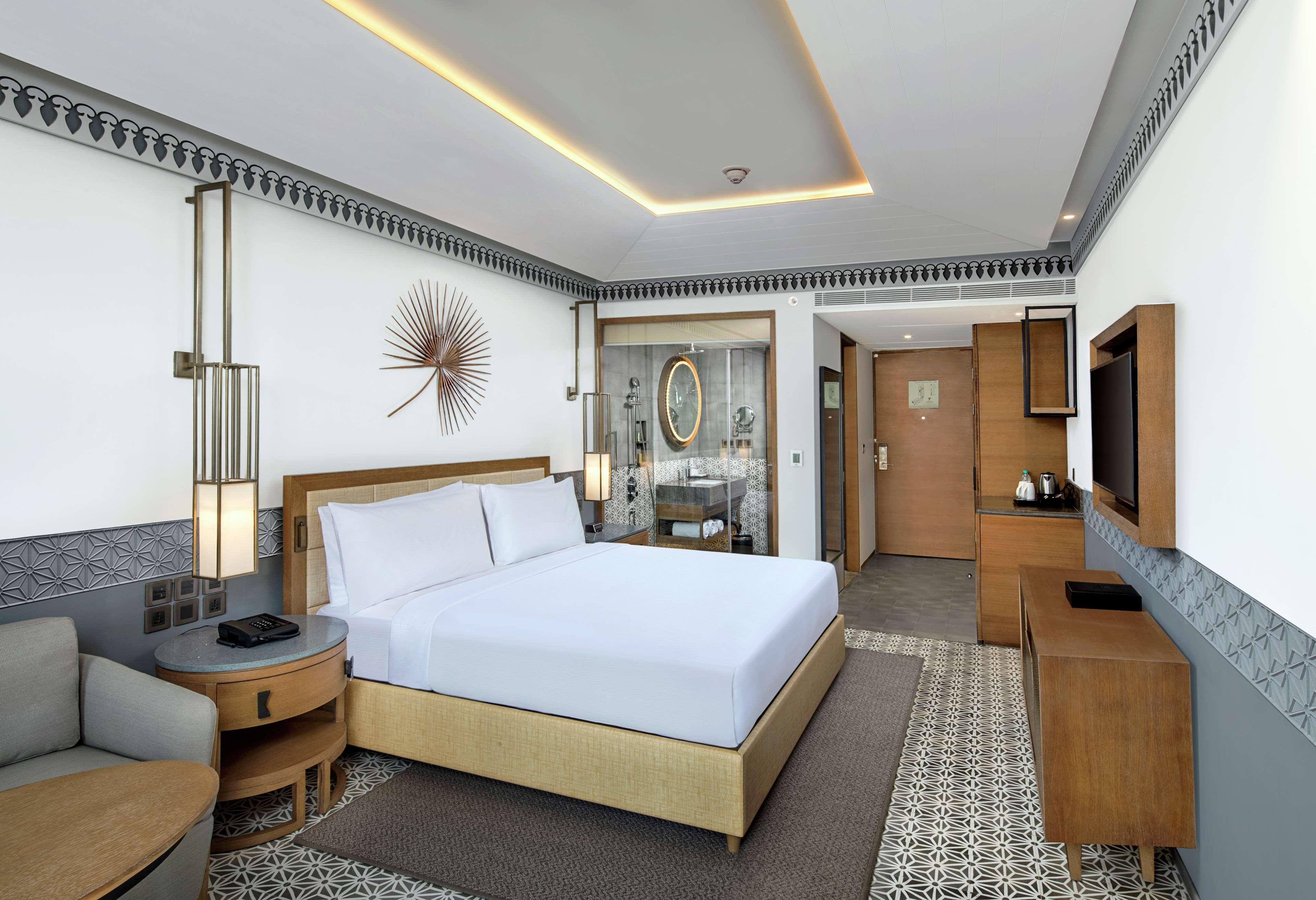 Готель Doubletree By Hilton Goa - Панаджі Екстер'єр фото