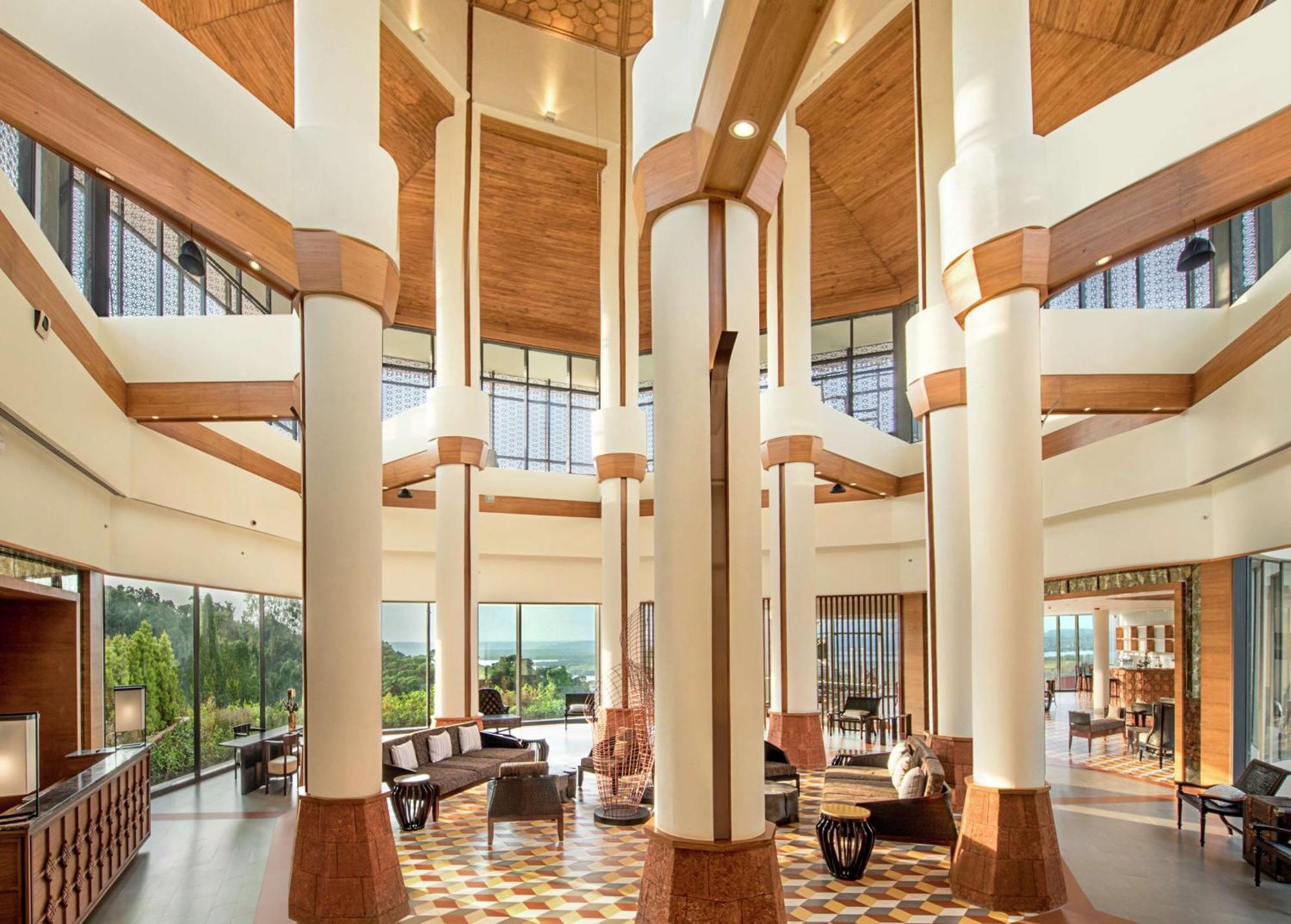 Готель Doubletree By Hilton Goa - Панаджі Екстер'єр фото