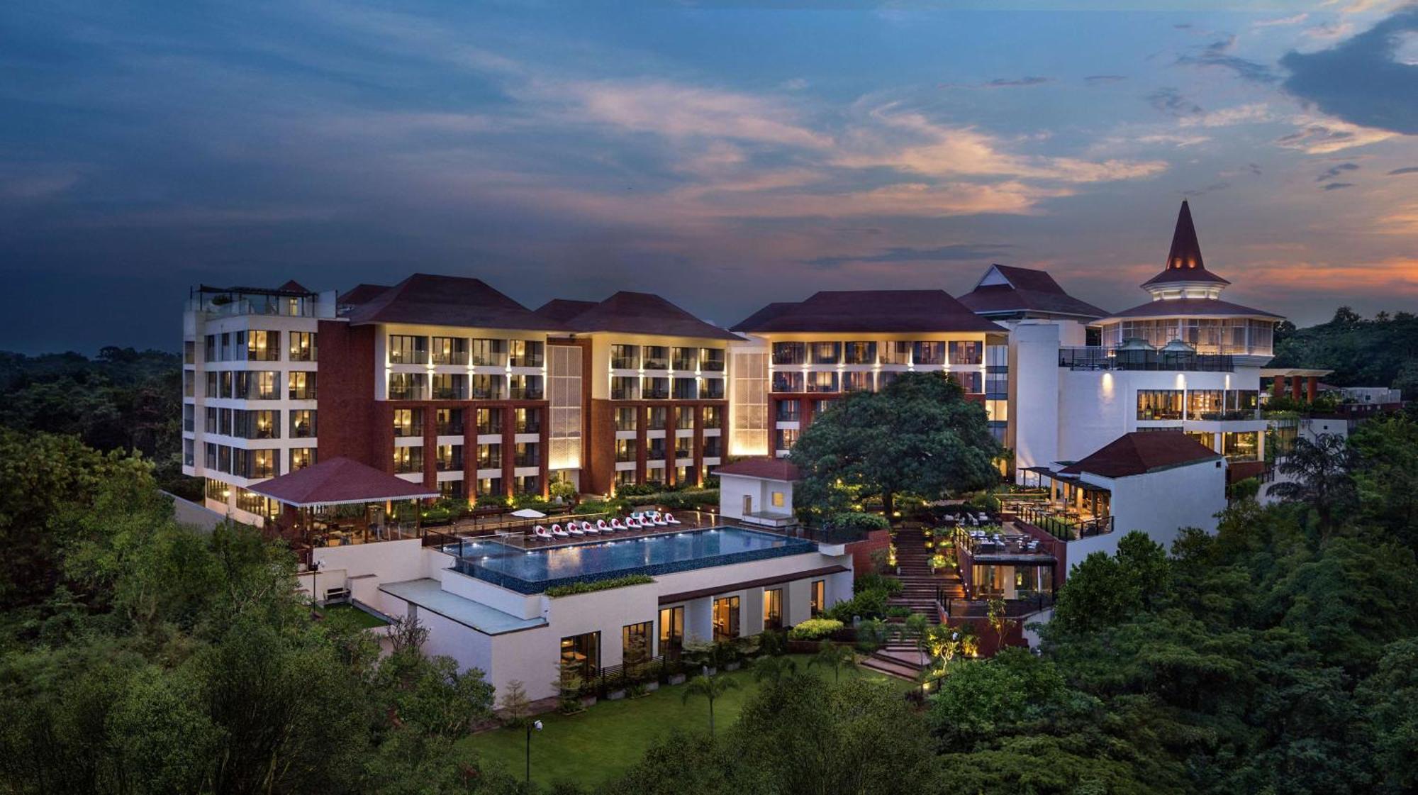 Готель Doubletree By Hilton Goa - Панаджі Екстер'єр фото